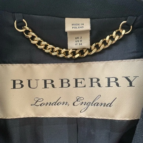 Absolutely gorgeous Burberry military jacket! 100% authentic - Picture 9 of 16